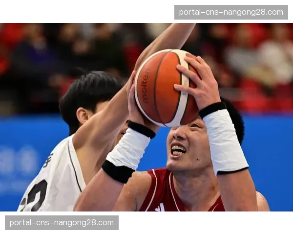 知名篮球训练师奥马尔加盟北京队教练组,称希望将经验带给中国球员 知名篮球训练师奥马尔加盟北京队教练组,称希望将经验带给中国球员