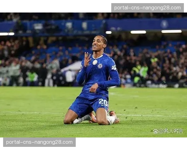 金靴之争:多夫比克点射,本赛季联赛进球达22粒 金靴之争:多夫比克点射,本赛季联赛进球达22粒