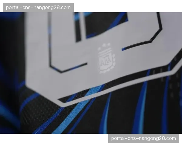 球衣广告赞助商权益扩展至虚拟球衣,数字商品分成成为媒体收入新增长点